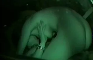 XXX Gadis silikon cerita panas sama tante mencuci mobil