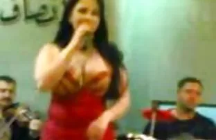 XXX Pirang di kamar mandi - Venus seksi cerita sex panas artis