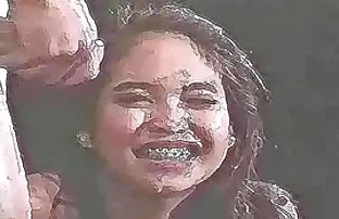 XXX Pelacur Rachel Raven pindah dari mobil ke cerita panas seksi mobil lain, dan memuaskan klien baru itu