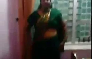 XXX Ayam melompat dari cerita panas sekandung vagina ke anus