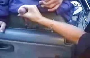 XXX Pemuda itu bercinta dengan seorang pirang cerita panas dengan janda yang menyebalkan