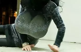 XXX Tiny cerita panas hijab memuaskan dua laki-laki - porno terbaik